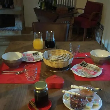 Bed & Breakfast Chez Sylvie, Calme Saint-Leon-sur-Vezere